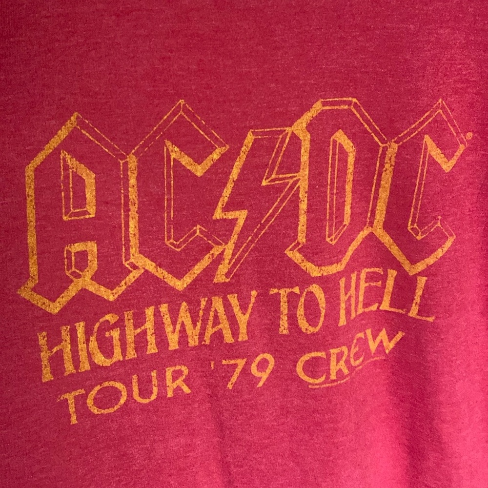 Vintage 2004 AC/DC Highway to Hell Tour Crew 79 made in USA size XL red yellow